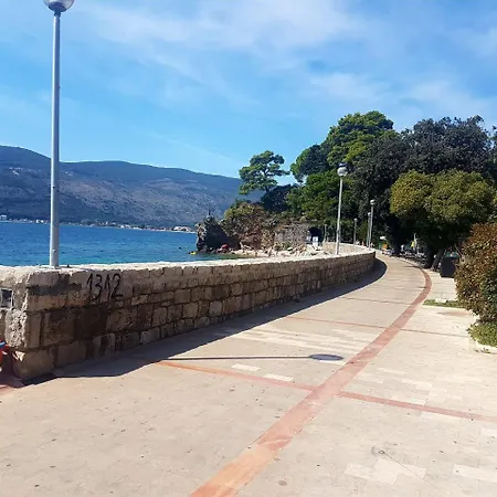 Apartment Dar & Mar Herceg Novi Exterior photo